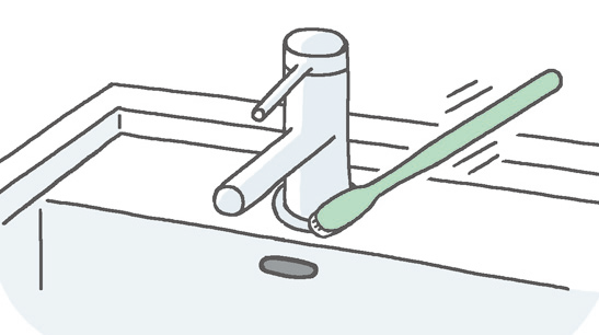 【水栓】　水栓のふちの細かい部分は歯ブラシで